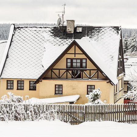 Chalupa Hrazdenka V Krusnych Horach Horní Blatná 外观 照片