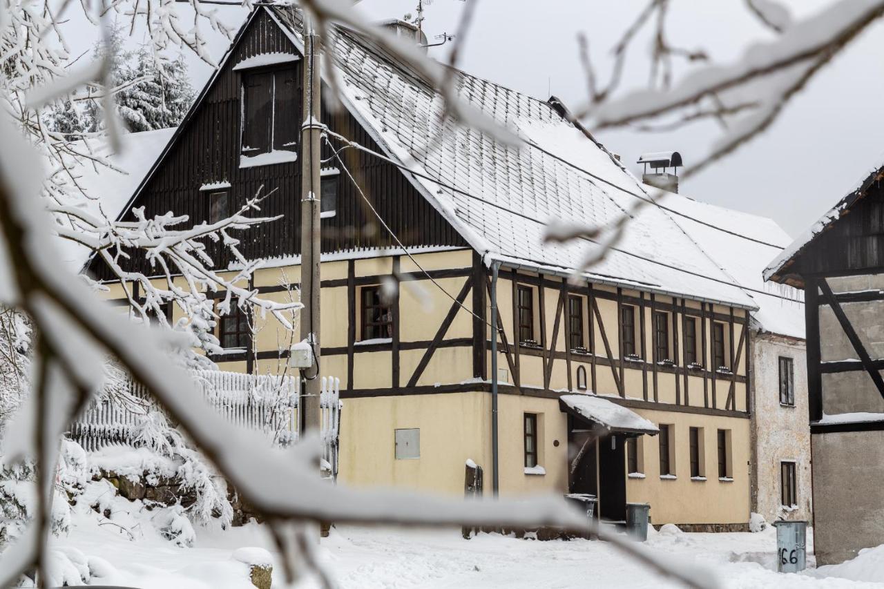 Chalupa Hrazdenka V Krusnych Horach Horní Blatná 外观 照片